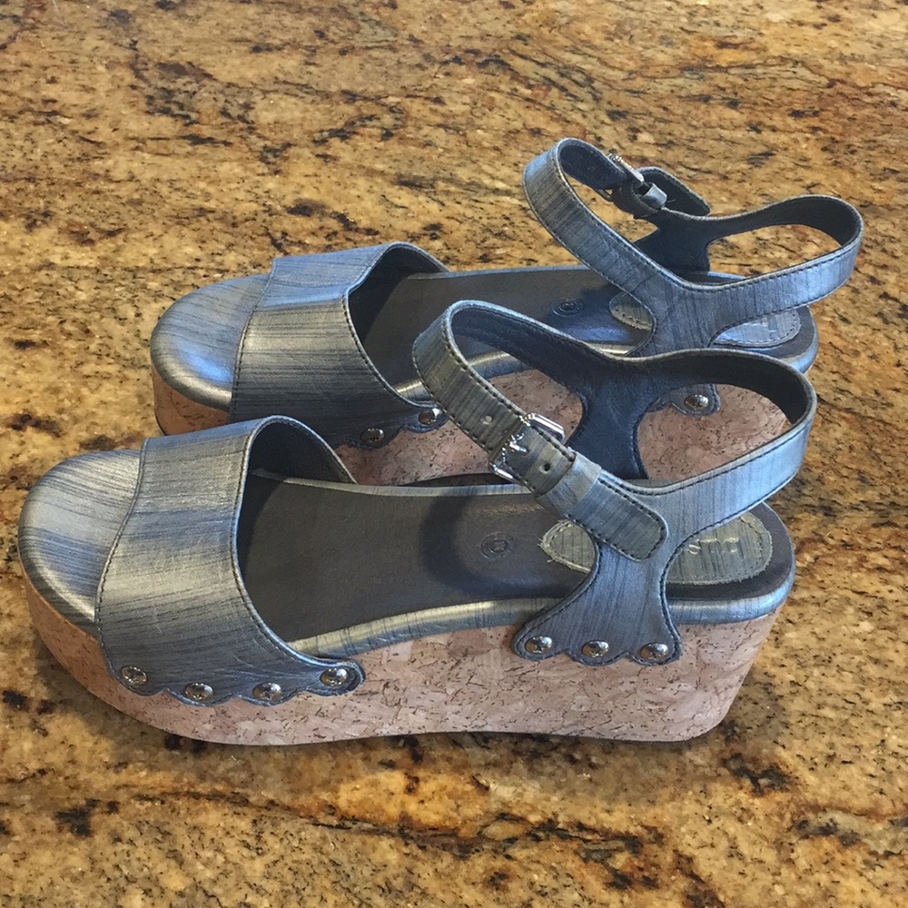 Bussola Wedges